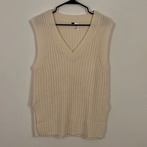 H&M cream white ribbed knit v neck sweater vest long size xs like new